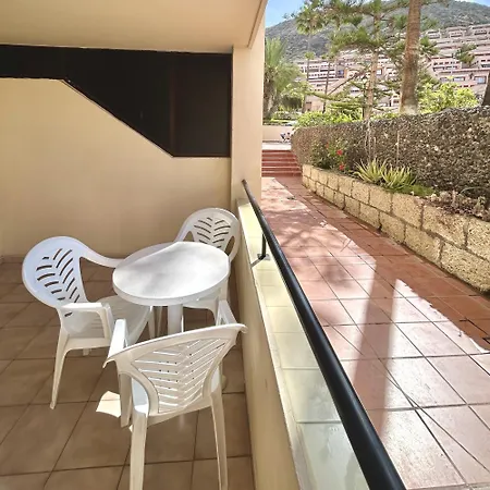 Апартаменты In Castle Harbour, Cristianos C003 Лос Кристианос